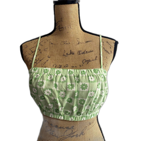 NWT Cotton On Cali Cropped Cami Tank Green Floral Checkered Size Medium - Picture 2 of 7